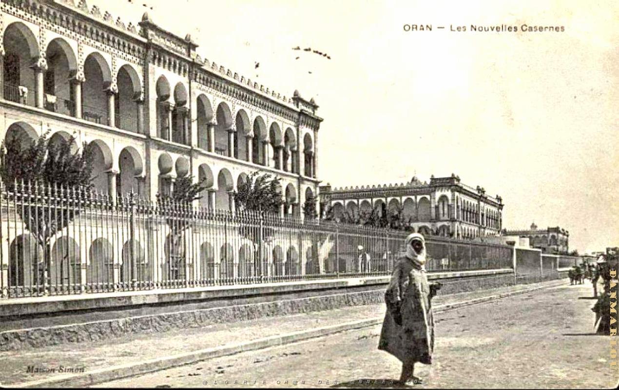 CA d- 012- Nouvelles casernes- Vue d'ensemble.jpg
